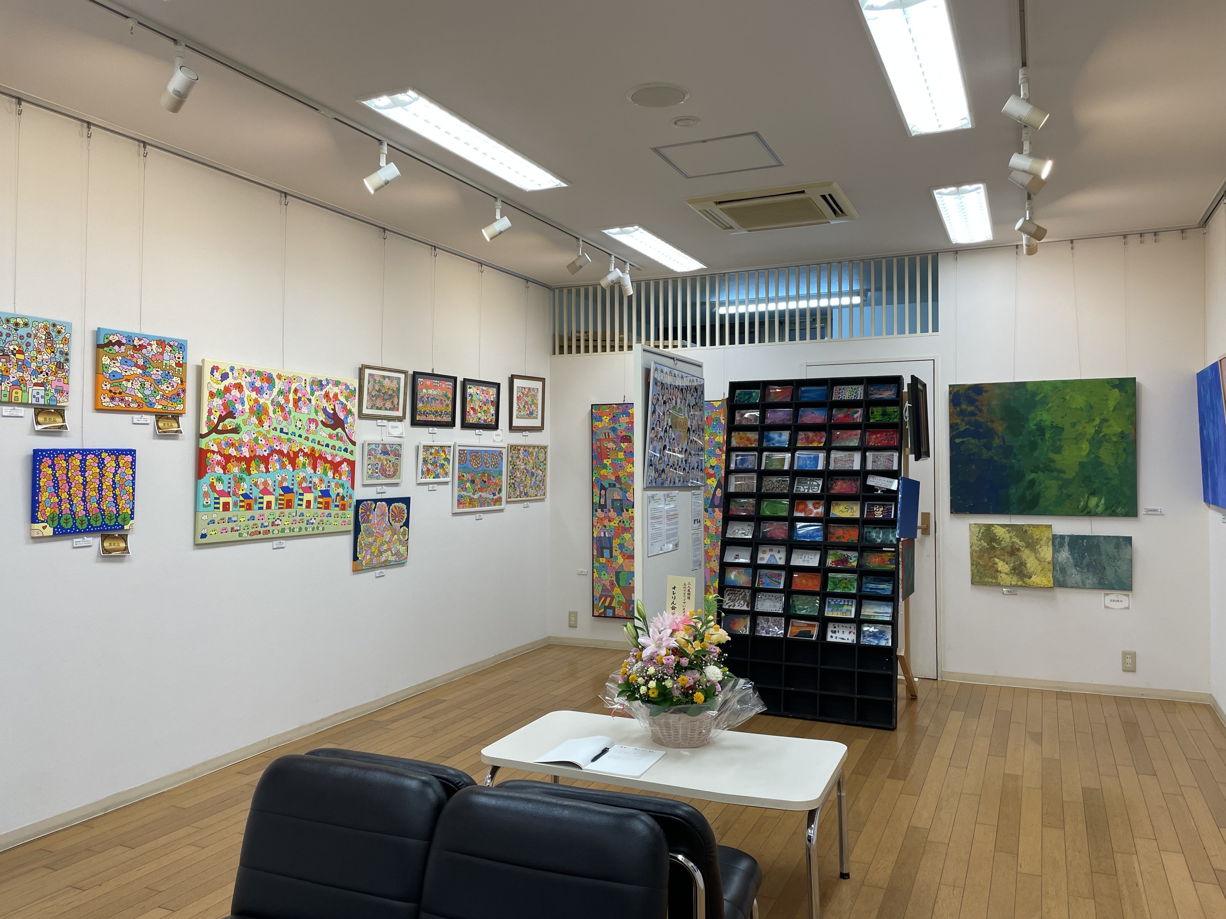 お客様主催のアート展に行ってきました!